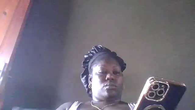 Snapshot of XgeileKutje chatting on October 2025 09:52:01 AM XgeileKutje online show from October 2025 09:52:01 AM