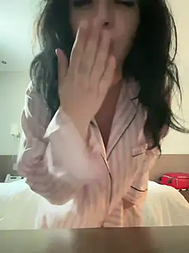 Snapshot of Chloe_Ricci chatting on December 2024 10:19:02 AM Chloe Ricci online show from December 2024 10:19:02 AM