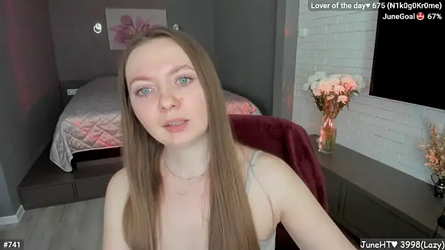 Snapshot of LizaGost chatting on June 2026 12:22:01 PM LizaGost online show from June 2026 12:22:01 PM