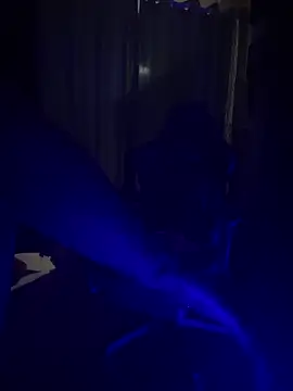 PARI Hun online show from October 2025 10:30:02 PM