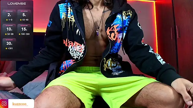 Snapshot of kuzzcoo chatting on February 2025 01:39:02 PM kuzzcoo online show from February 2025 01:39:02 PM