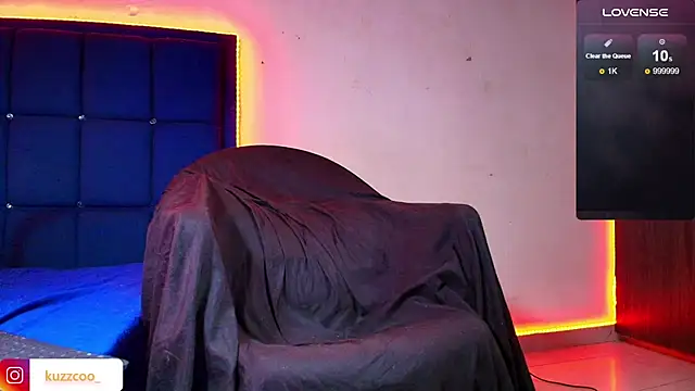 Snapshot of kuzzcoo chatting on March 2025 02:12:02 PM kuzzcoo online show from March 2025 02:12:02 PM