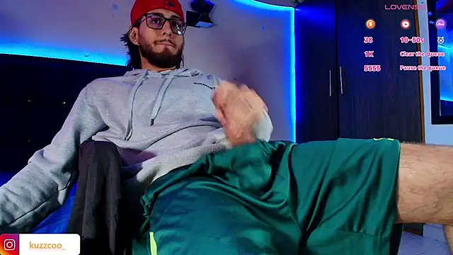 Snapshot of kuzzcoo chatting on November 2025 12:47:01 PM kuzzcoo online show from November 2025 12:47:01 PM