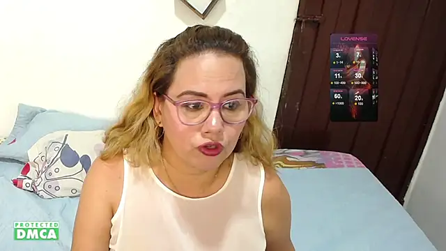 Snapshot of danielapalmer_ chatting on March 2025 05:08:02 PM danielapalmer online show from March 2025 05:08:02 PM