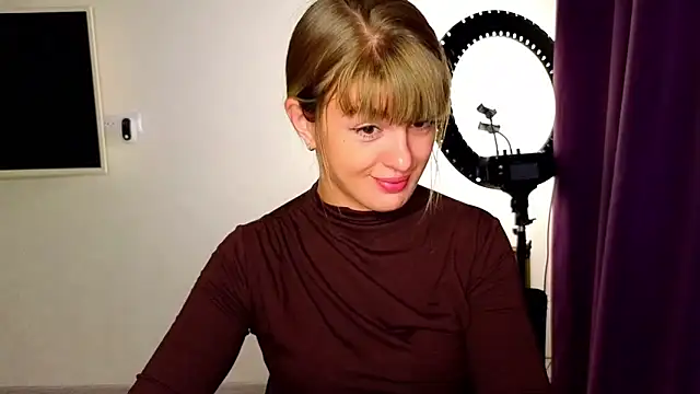  comefeelme  online show from December 2025 05:47:01 AM