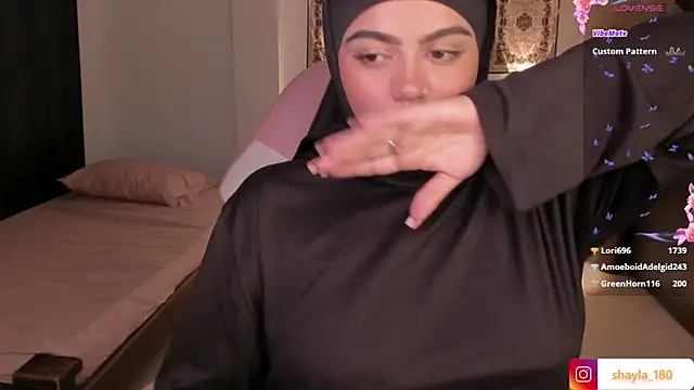 shayla 18 online show from March 2025 08:37:01 PM