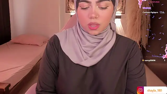 shayla 18 online show from March 2025 10:04:02 PM