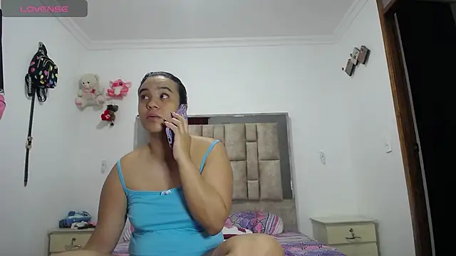 tiffany  pink online show from November 2025 04:54:01 PM