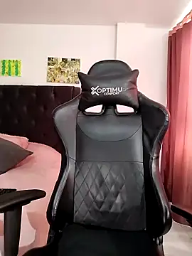 Fleurmeyer79 online show from March 2026 03:18:01 PM