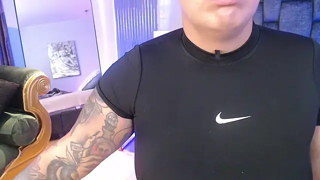 Snapshot of WildyTemping chatting on December 2025 08:59:02 PM WildyTemping online show from December 2025 08:59:02 PM