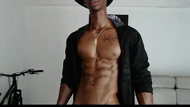 Snapshot of drake_brwon_23 chatting on May 2026 07:47:01 AM drake brwon 23 online show from May 2026 07:47:01 AM