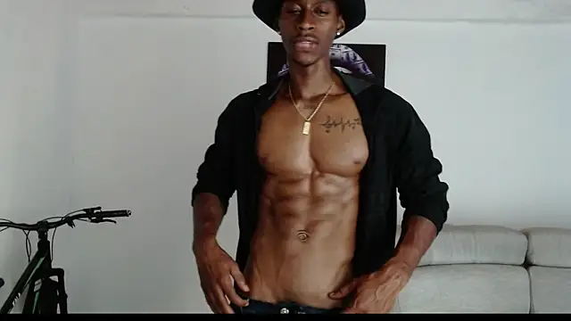 Snapshot of drake_brwon_23 chatting on May 2026 08:49:02 PM drake brwon 23 online show from May 2026 08:49:02 PM