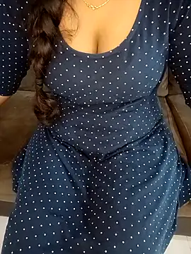 Snapshot of Mounika25 chatting on March 2025 08:57:01 PM Mounika25 online show from March 2025 08:57:01 PM