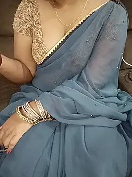 Snapshot of Mounika25 chatting on November 2025 07:41:01 AM Mounika25 online show from November 2025 07:41:01 AM