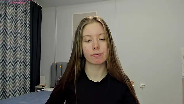 Snapshot of Peggy_Beauty chatting on March 2025 08:07:02 PM Peggy Beauty online show from March 2025 08:07:02 PM