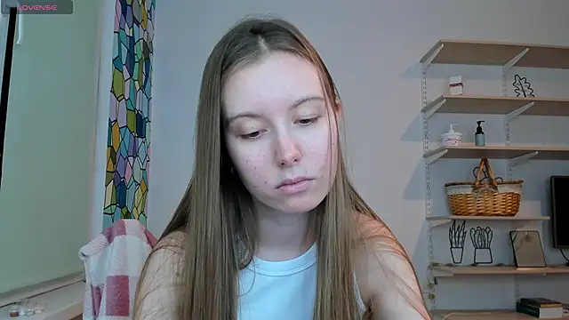 Snapshot of Peggy_Beauty chatting on November 2025 09:39:02 PM Peggy Beauty online show from November 2025 09:39:02 PM