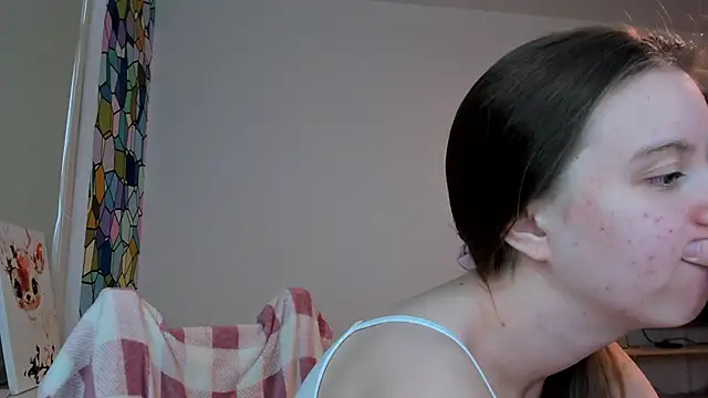 Snapshot of Peggy_Beauty chatting on November 2025 08:58:01 AM Peggy Beauty online show from November 2025 08:58:01 AM