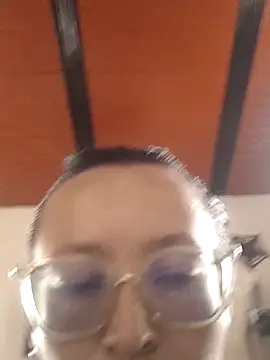 Snapshot of ERIS666 chatting on April 2026 08:34:01 PM ERIS666 online show from April 2026 08:34:01 PM