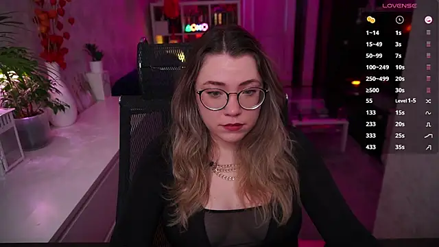 RemyCute online show from February 2026 02:59:01 PM