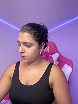 Snapshot of Alicia_Ruiz chatting on January 2026 06:13:02 PM Alicia Ruiz online show from January 2026 06:13:02 PM