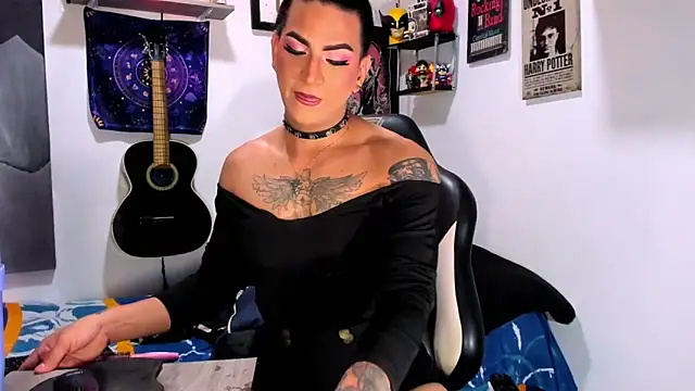 dariell smokesexx online show from March 2026 06:23:02 PM