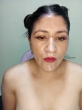 nammy  dirtyhott online show from October 2025 02:42:02 PM