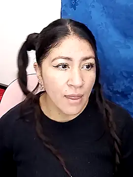 Snapshot of nammy__dirtyhott chatting on February 2026 12:30:01 PM nammy dirtyhott online show from February 2026 12:30:01 PM