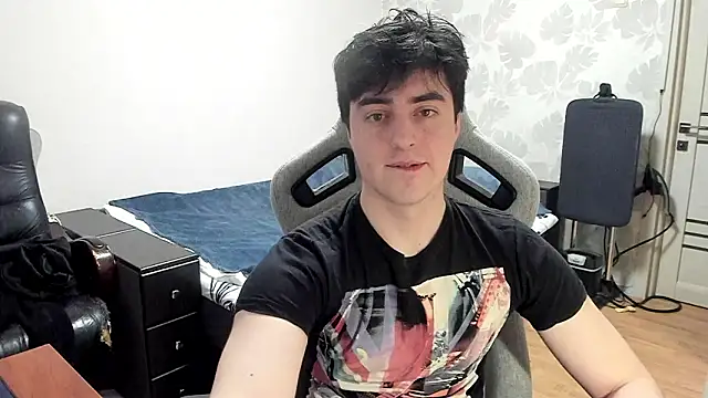 Knuckles17 online show from February 2026 01:04:01 PM