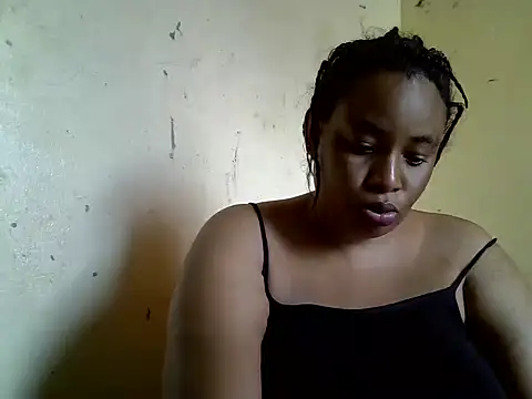 Snapshot of fat_creamy_pus chatting on April 2026 01:00:02 PM fat creamy pus online show from April 2026 01:00:02 PM