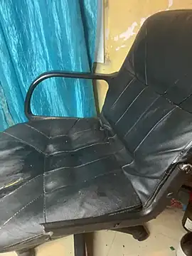 Snapshot of TiltedTen chatting on December 2024 05:29:02 AM TiltedTen online show from December 2024 05:29:02 AM