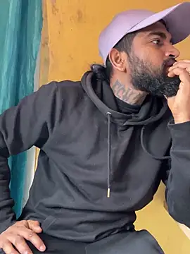 Snapshot of TiltedTen chatting on March 2025 11:27:02 PM TiltedTen online show from March 2025 11:27:02 PM