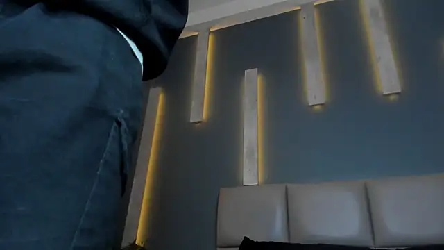 Snapshot of alexgiraldo_ chatting on February 2025 02:26:02 PM alexgiraldo online show from February 2025 02:26:02 PM