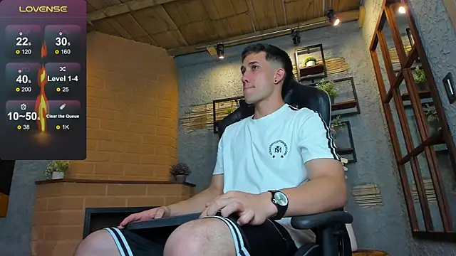 Snapshot of alexgiraldo_ chatting on February 2025 11:22:02 AM alexgiraldo online show from February 2025 11:22:02 AM