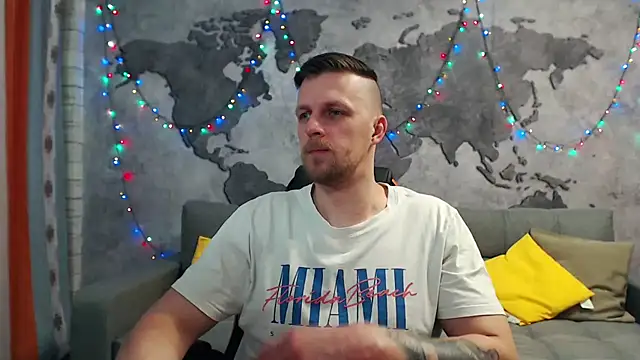 Snapshot of VikingChrisss chatting on January 2025 10:09:02 AM VikingChrisss online show from January 2025 10:09:02 AM