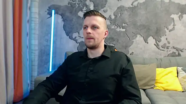 Snapshot of VikingChrisss chatting on March 2025 02:07:02 PM VikingChrisss online show from March 2025 02:07:02 PM