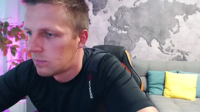 Snapshot of VikingChrisss chatting on October 2025 09:19:02 AM VikingChrisss online show from October 2025 09:19:02 AM