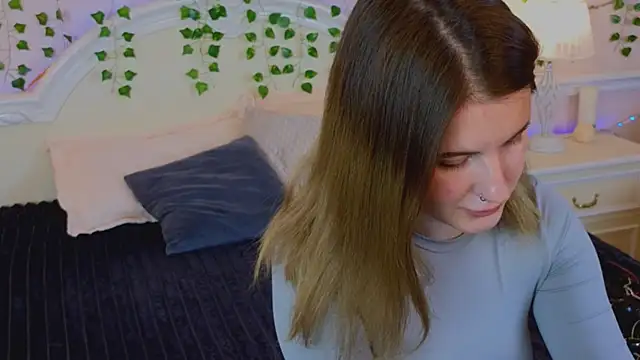 Snapshot of EvaTyrell chatting on March 2025 10:16:02 PM EvaTyrell online show from March 2025 10:16:02 PM