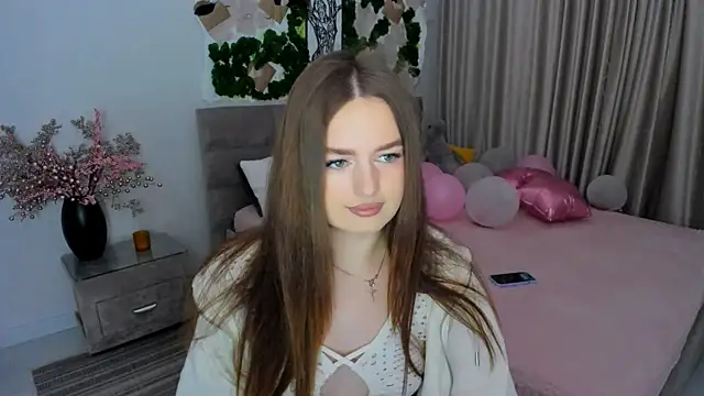 MiracleCurly online show from February 2025 05:07:01 PM