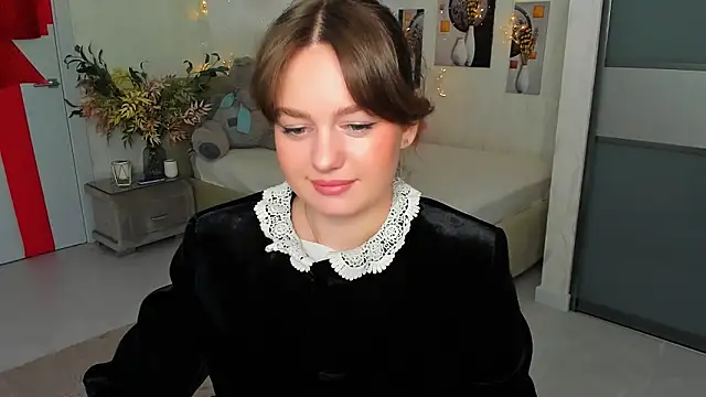 MiracleCurly online show from March 2025 10:31:02 PM