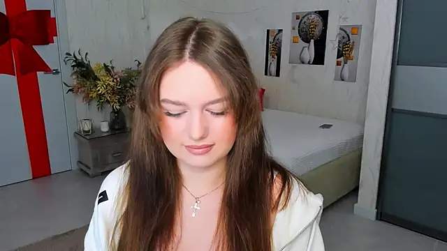 MiracleCurly online show from March 2025 04:11:02 PM