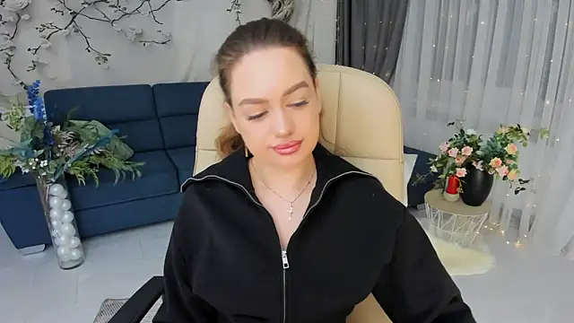 MiracleCurly online show from March 2026 06:03:01 PM