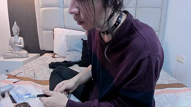 Hecatee 77 online show from February 2025 07:21:01 PM