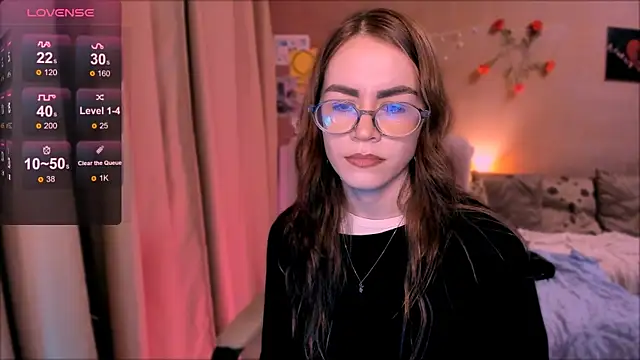 Snapshot of _selectrra chatting on April 2026 08:24:02 PM selectrra online show from April 2026 08:24:02 PM