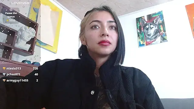 Snapshot of ZoeBakers_ chatting on January 2025 03:58:01 PM ZoeBakers online show from January 2025 03:58:01 PM