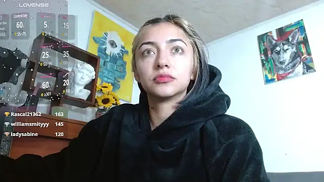 Snapshot of ZoeBakers_ chatting on February 2025 04:02:01 PM ZoeBakers online show from February 2025 04:02:01 PM