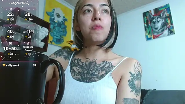 Snapshot of ZoeBakers_ chatting on February 2025 05:16:01 AM ZoeBakers online show from February 2025 05:16:01 AM