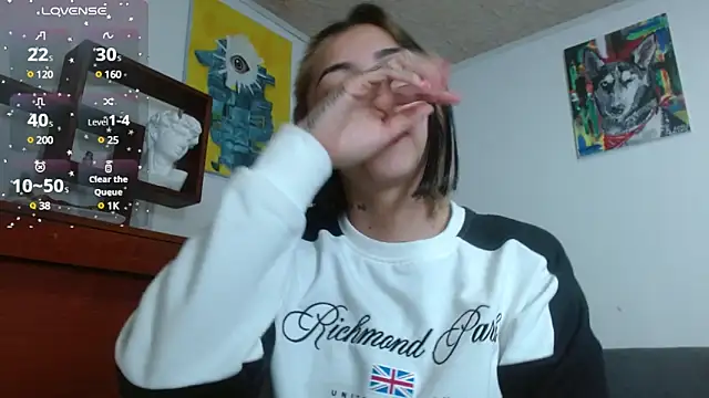 Snapshot of ZoeBakers_ chatting on March 2025 02:18:02 PM ZoeBakers online show from March 2025 02:18:02 PM