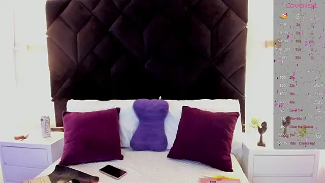 Snapshot of letiziia_sky1 chatting on September 2025 08:14:01 PM letiziia sky1 online show from September 2025 08:14:01 PM