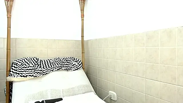 merlyna goldens online show from March 2025 09:30:01 AM