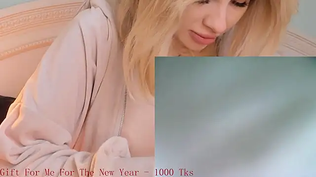 Snapshot of jannemary chatting on December 2024 05:21:01 AM jannemary online show from December 2024 05:21:01 AM